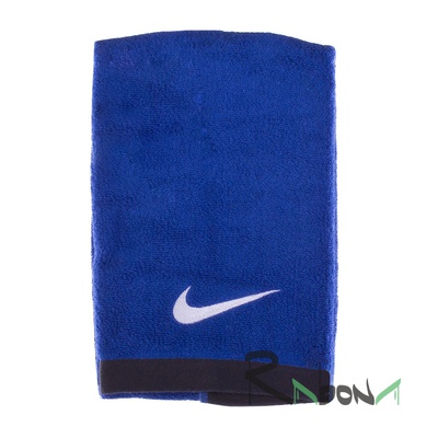 Спортивний рушник М Nike Fundamental Towel 452