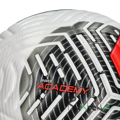 Футбольный детский мяч Nike Academy 100