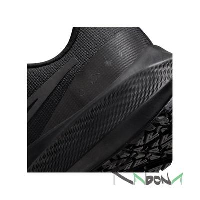 Кроссовки Nike Air Zoom Pegasus Shield 001