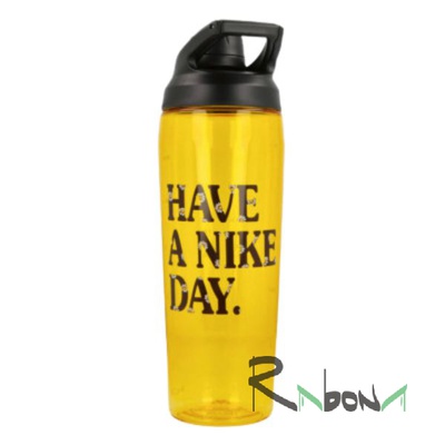 Пляшка для води Nike Hyperchardge Chug 758
