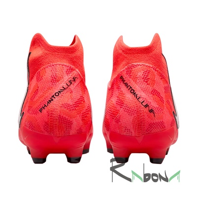 Бутсы футбольные Nike Phantom Luna FG 600