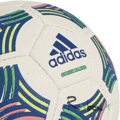 Футбольный мяч 5 Adidas Street 726
